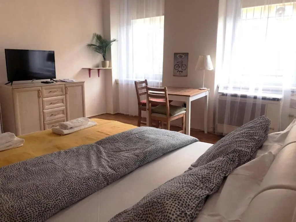 V57 Apartment Oktogon