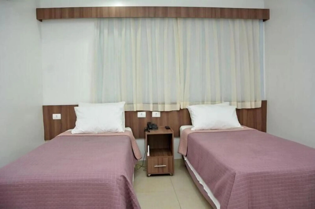 Lis Hotel