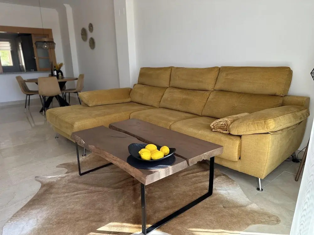 Apartment Sleeps 6 With Private Garden