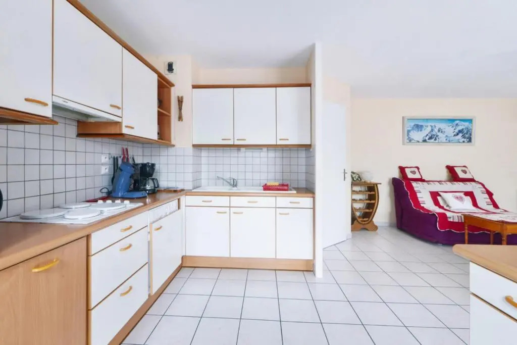 Charming and large flat with balcony 3 min to Sallanches station - Welkeys