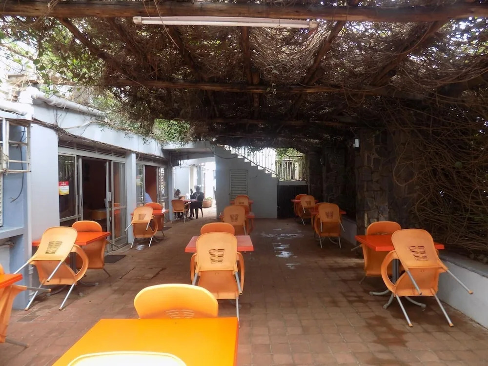College Inn