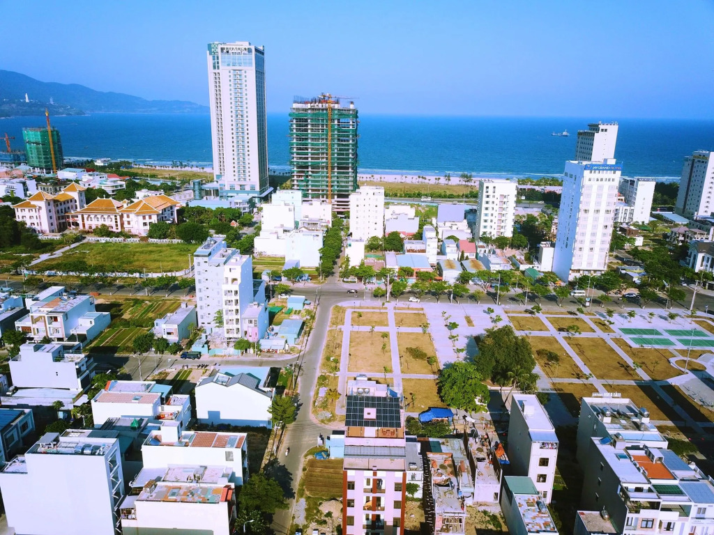 Linh House