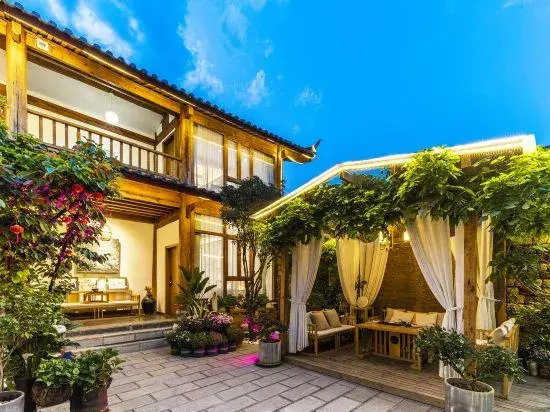 Lijiang Yunqi Holiday Guesthouse