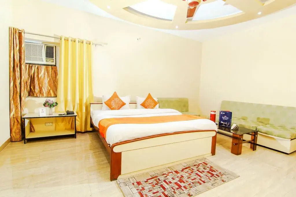 Hotel Nirmal Palace