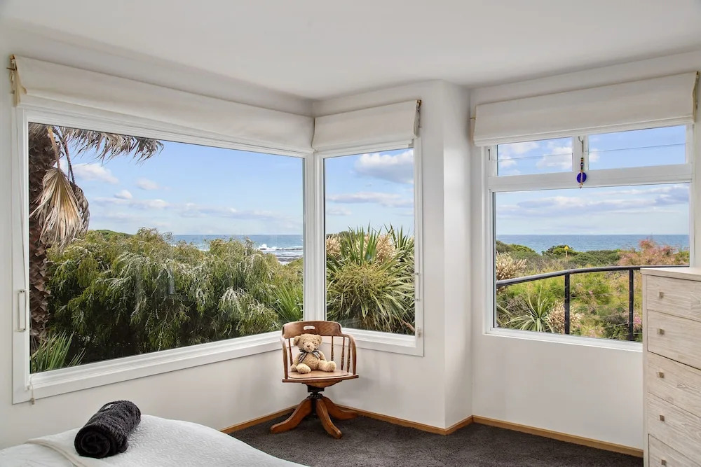 Smith Beach Getaways Beachwood Luxury Villa