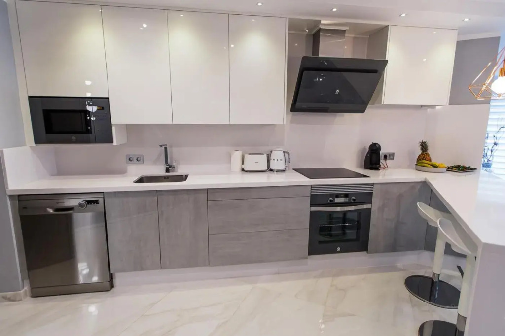 Luxury 2 bedroom apartment in Los Cristianos