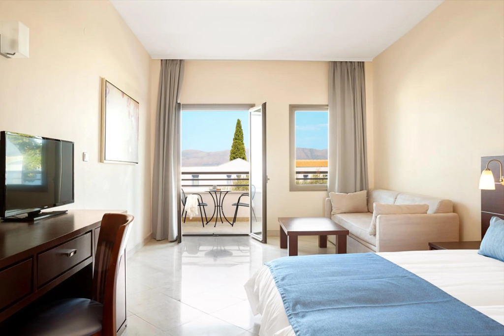 Porto Galini Seaside Resort & Spa