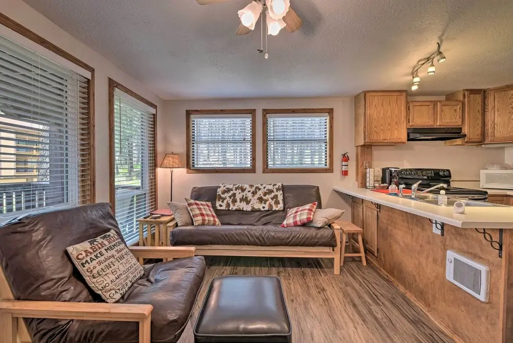 Angel Fire Mountainside Condo < 1/2 Mi to Slopes