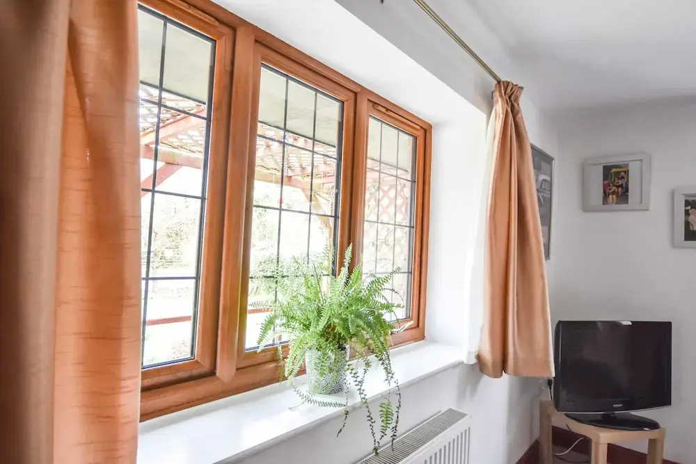 Rural Family Home, 5 Minutes From Clifton Village