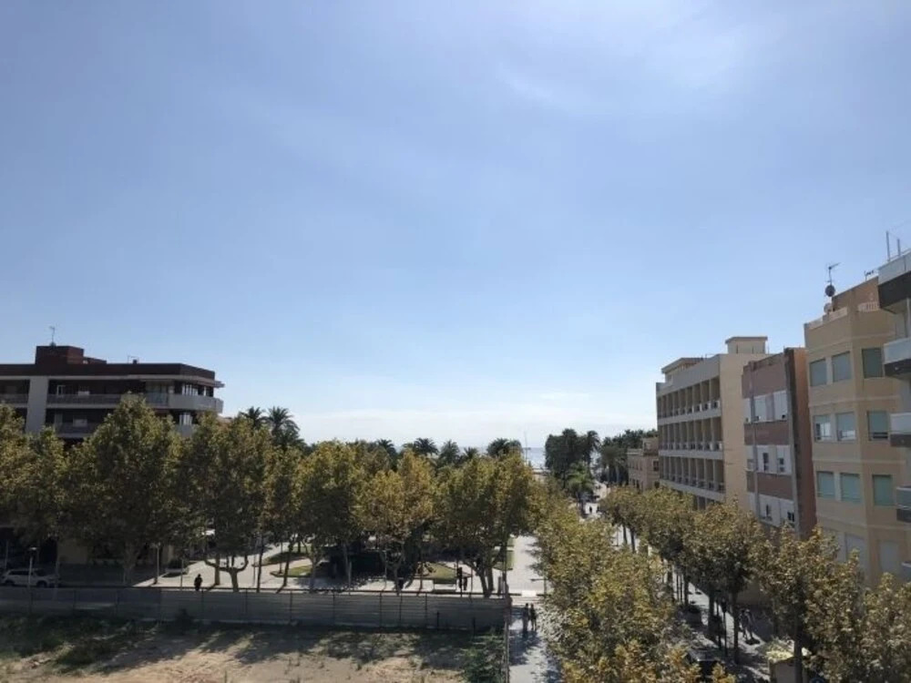 T&H Llevant Family Apartment