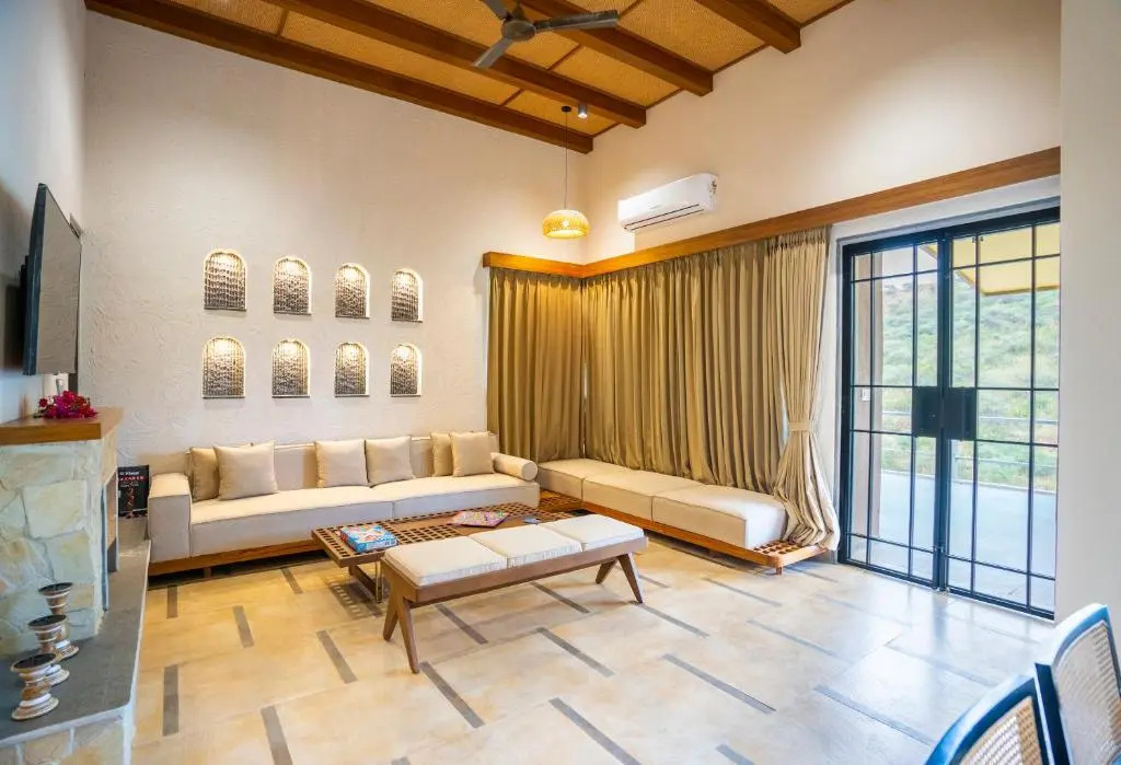 SaffronStays Moringa Valley - Oak Villa