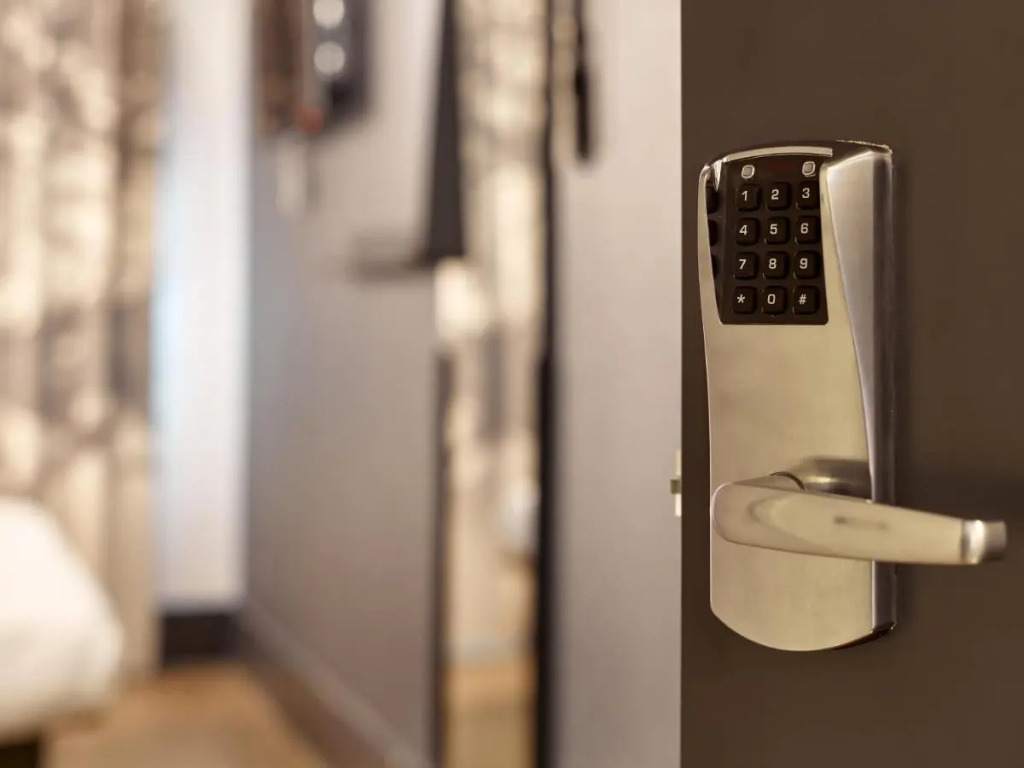 B&B HOTEL Landerneau Bois Noir
