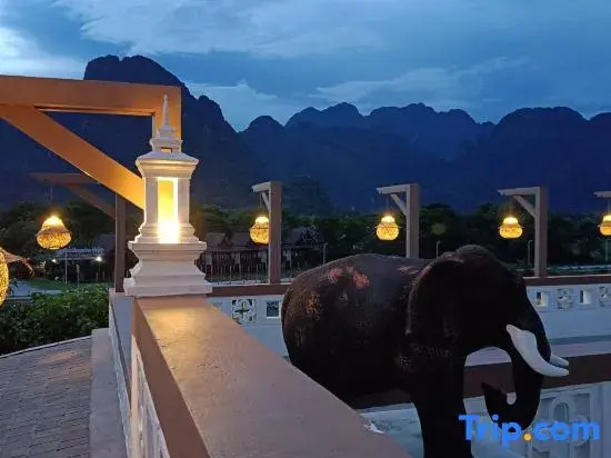 Phubarn VimarnVangvieng Resort