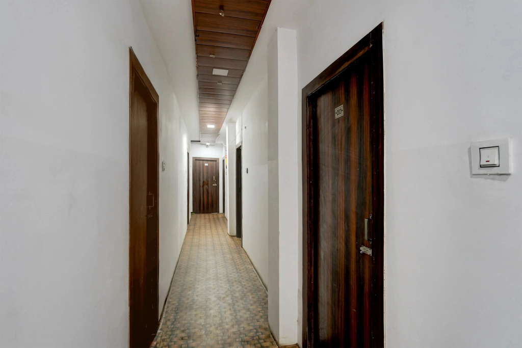 Super Hotel O Green Park Guest House