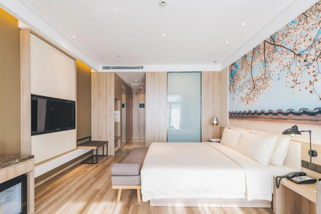 Atour Hotel