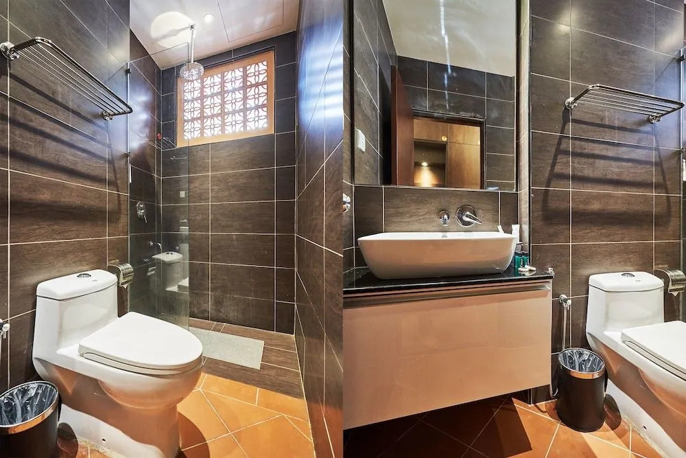OYO Home 89377 The Platinum Suites