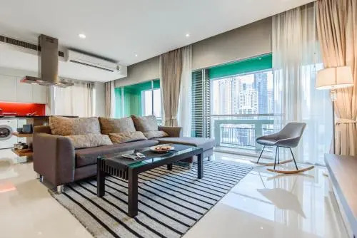 Roomromo Residence by Rompo