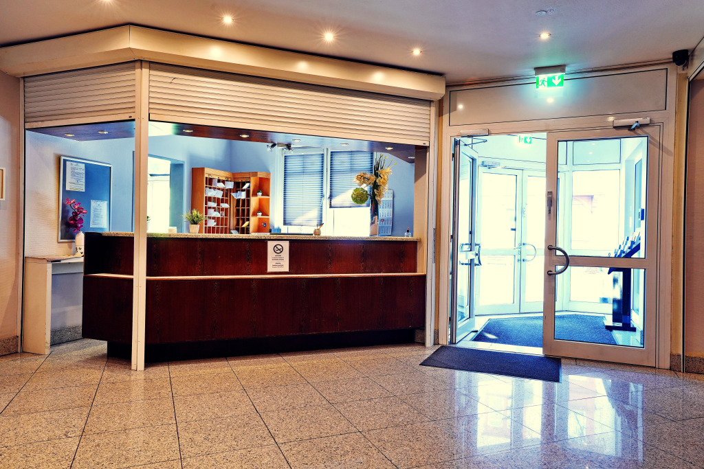 Hotel B99
