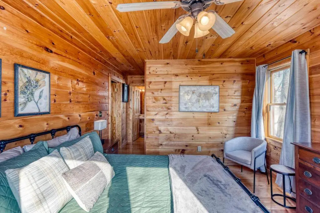 MTN Cabin Sleeps 10 - 5 Mins To Fishing & Camping