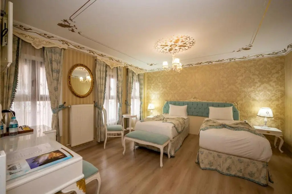 Villa Paradiso Hotel & Spa