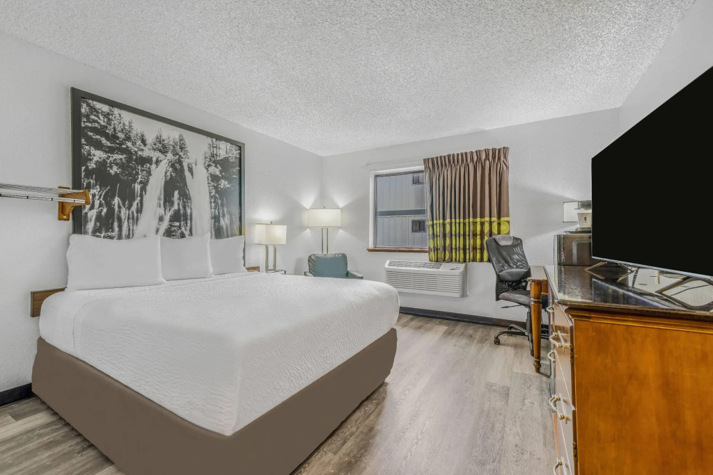Super 8 by Wyndham Arcata