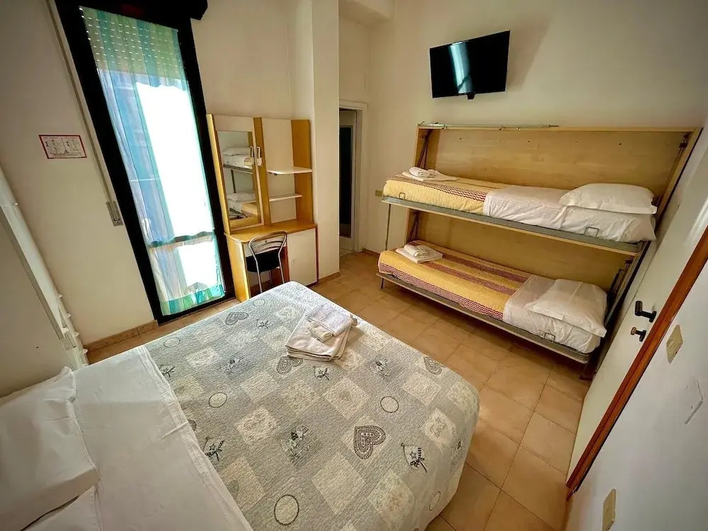 Hotel Sacramora
