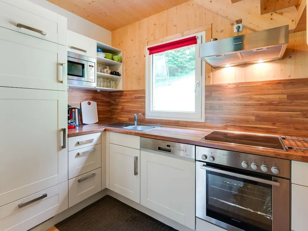 Cosy Chalet in Stadl An Der Mur with Conservatory