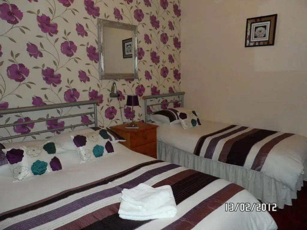 Lyric Hotel