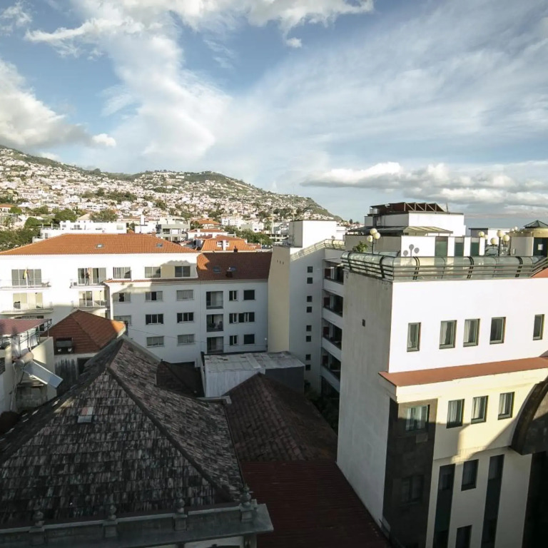 Hotel Sirius