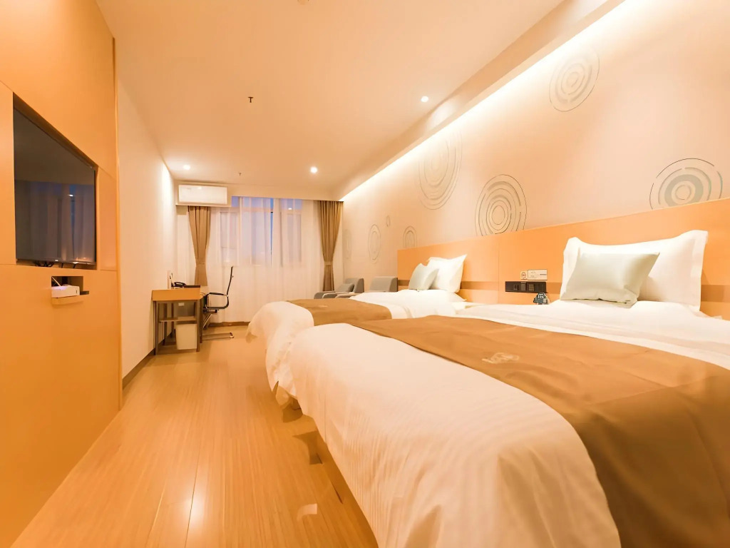 GreenTree InnZhangjiakou High-speed Railway Station Business Hotel