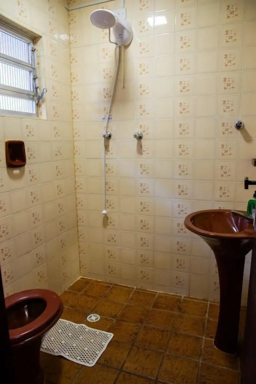 Casa em Condom nio c Churrasqueira a 200m da Praia