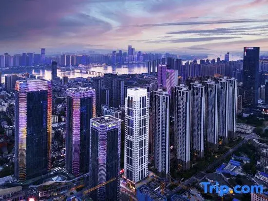 The Cloud Hotel