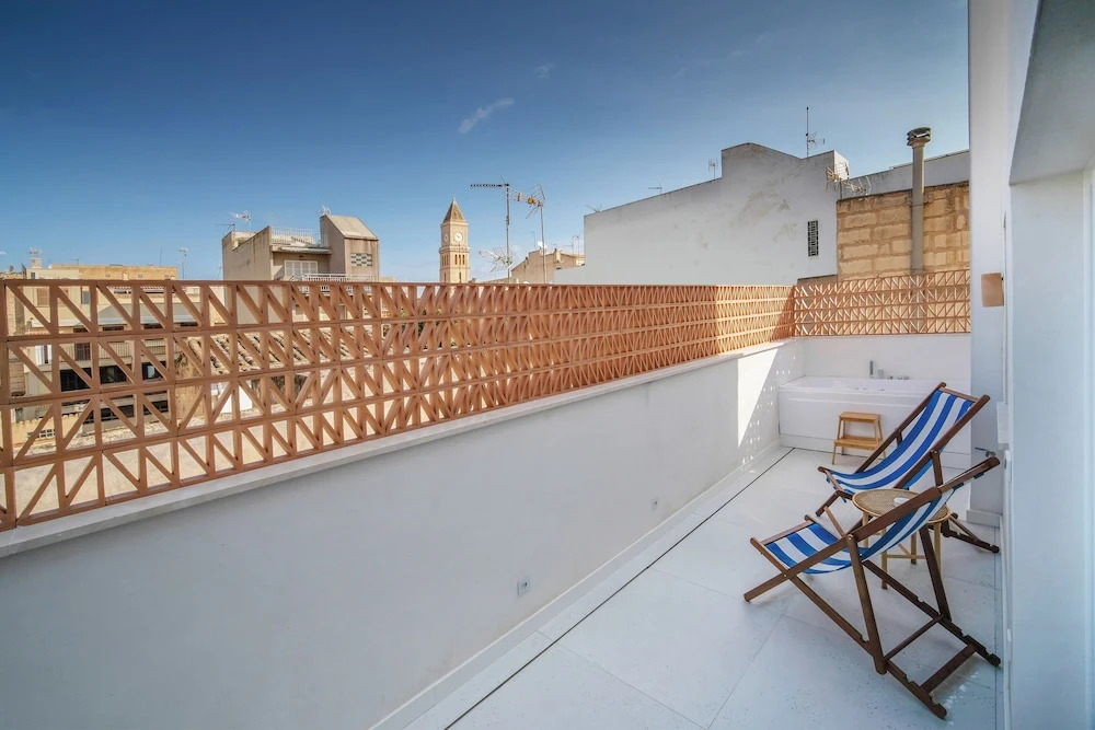HOTEL BINI
