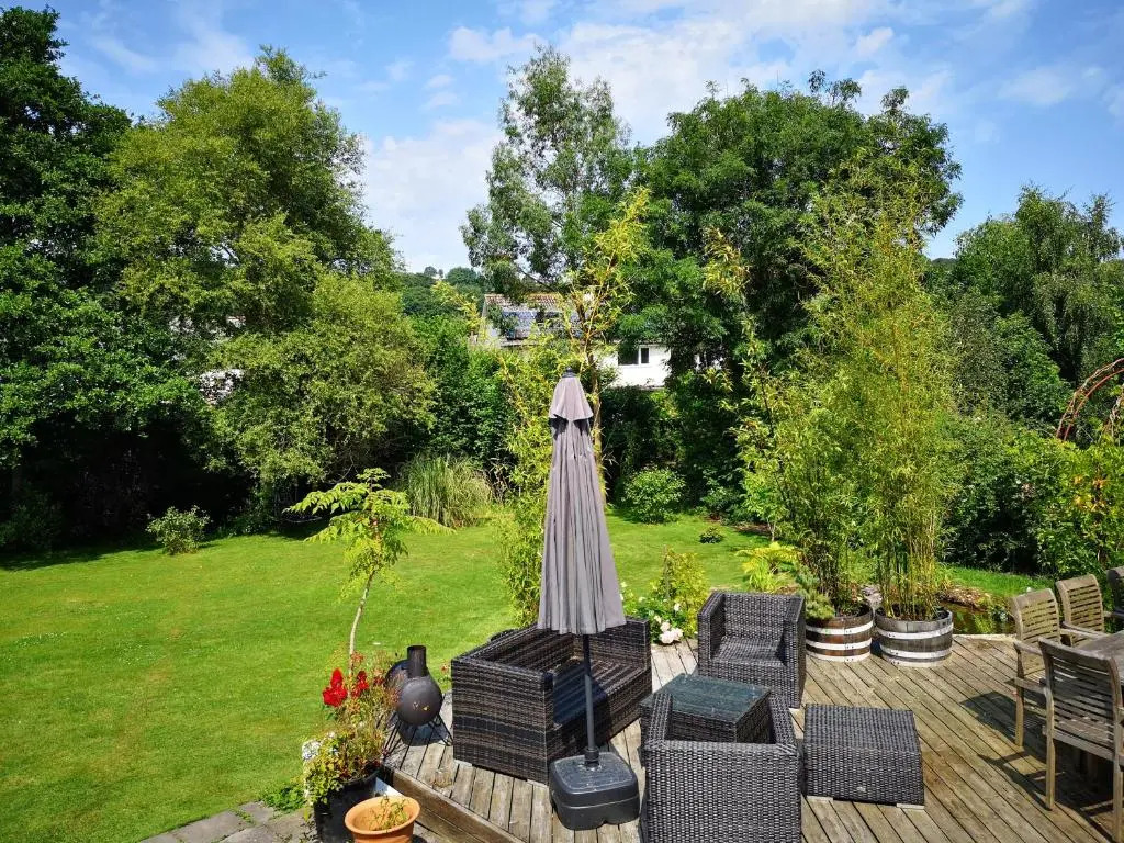 Little Mill, Harbertonford, Totnes. - Entire place.