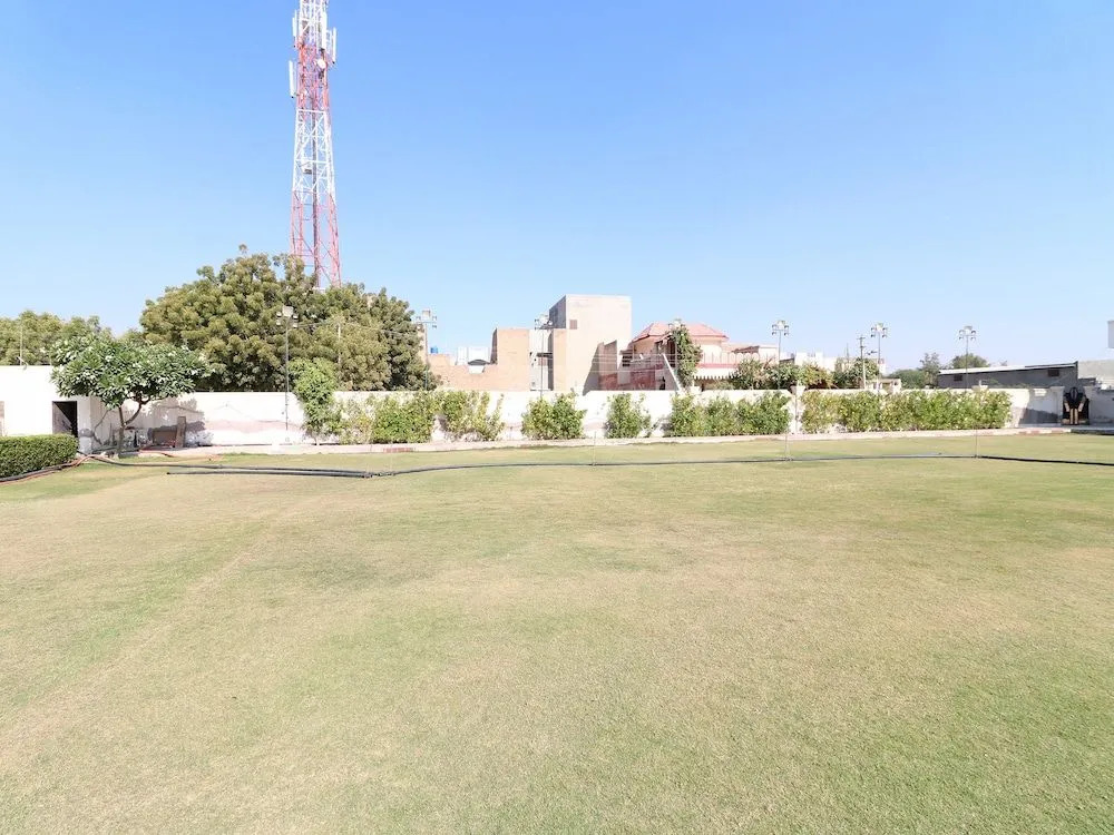 Oyo 26824 Shagun Palace