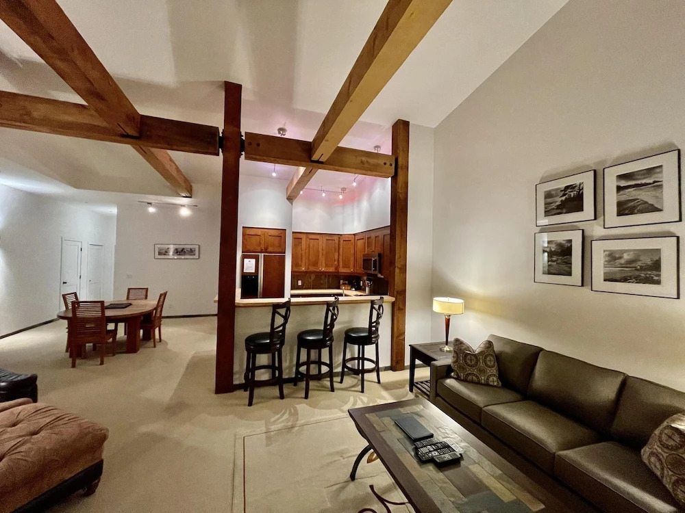 Big Beach Villa