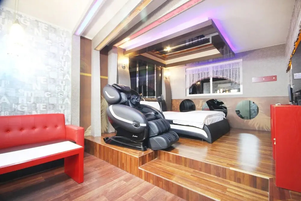 Gimcheon J Self Check-in Motel(김천 J 무인텔)