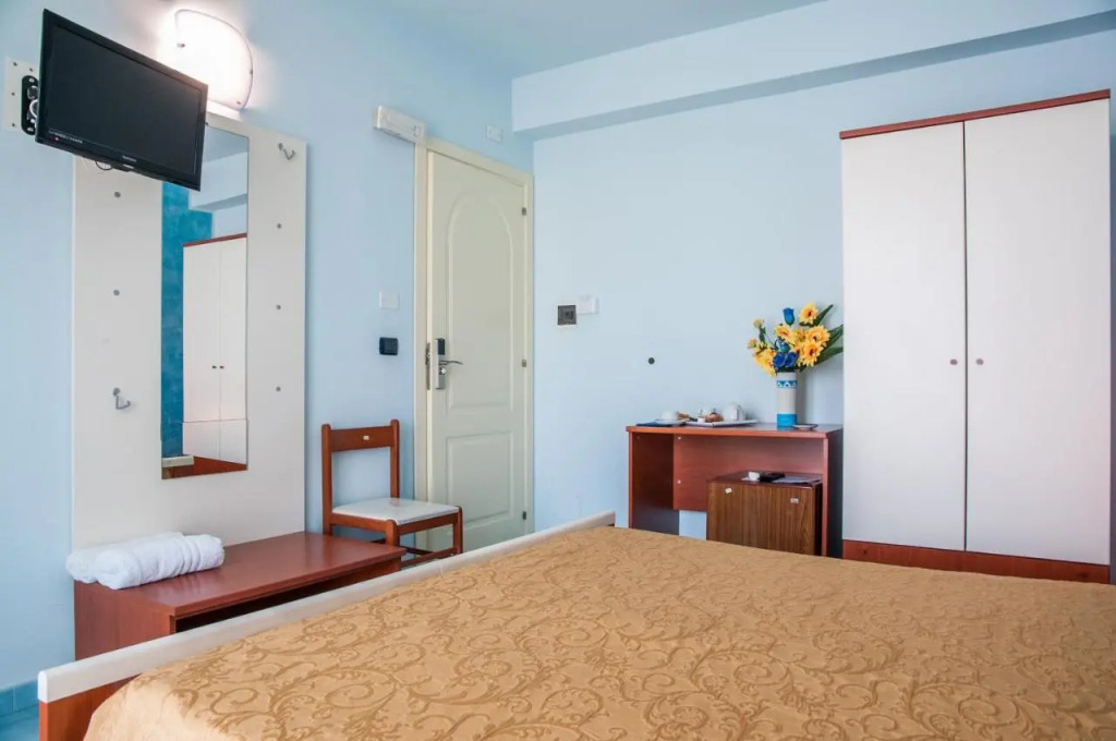 Megaron Hotel