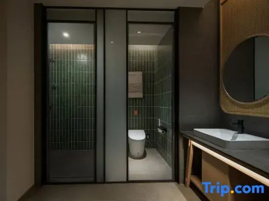 Tengchong Banshan Hot Spring Jingscape