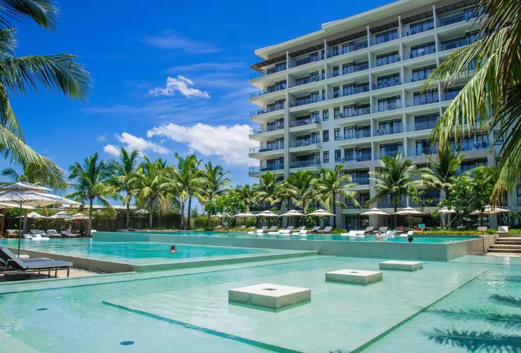 Dreamy Beach Villas Danang