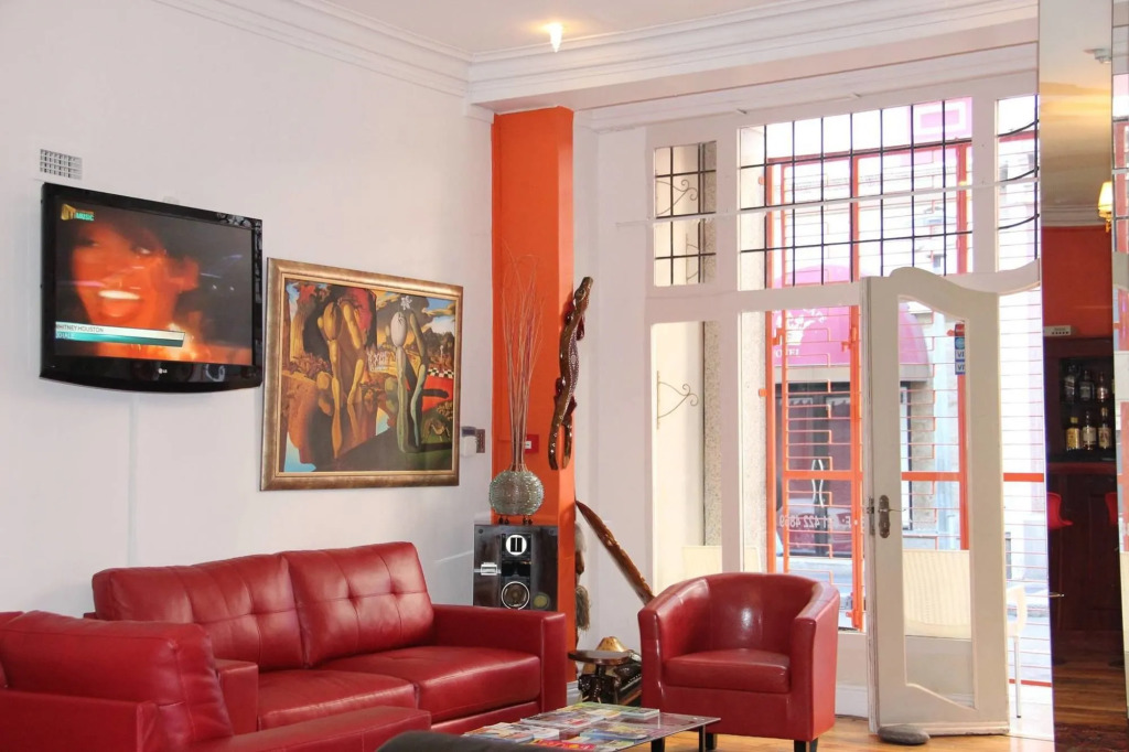Forty8 Backpackers Hotel