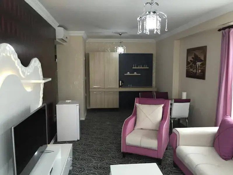 Safir House