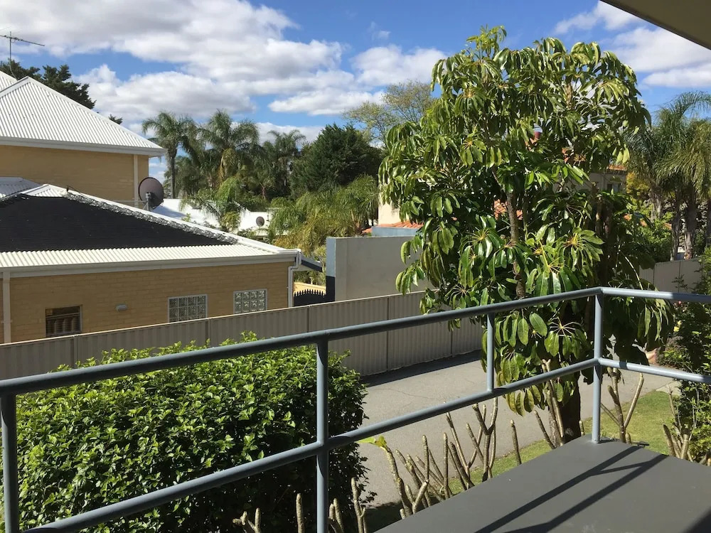 Applecross Village Apartment