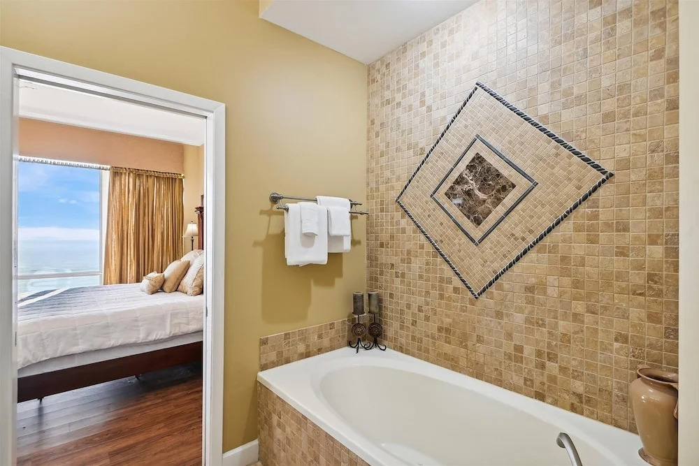 Oceania 902 - Gulf Front 3 BR - sleeps 6 3 Bedroom Condo by RedAwning