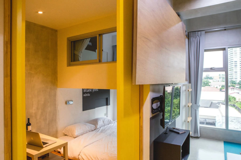 BoB Hostel บ็อบโฮสเทล