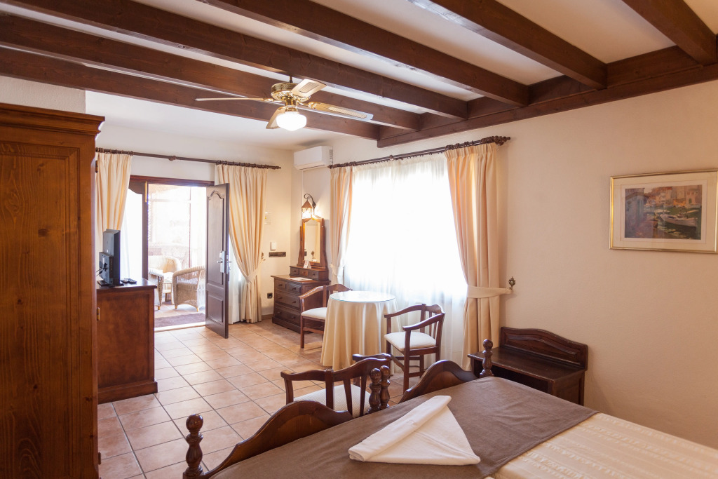 Hotel Son Molí Country House
