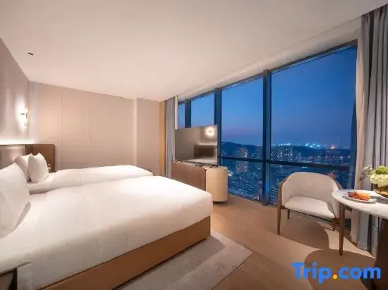 Leezy Hotel