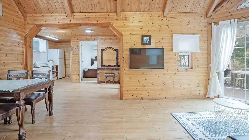 Anmyeondo Tamarind Pension