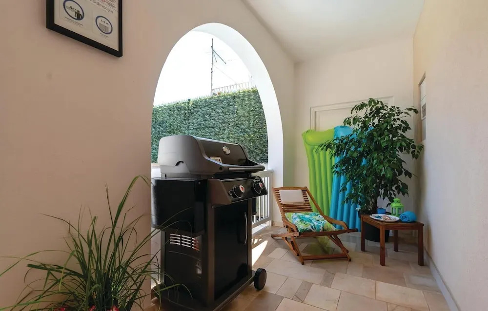 Stunning Home in Orebic With Wifi and 2 Bedrooms