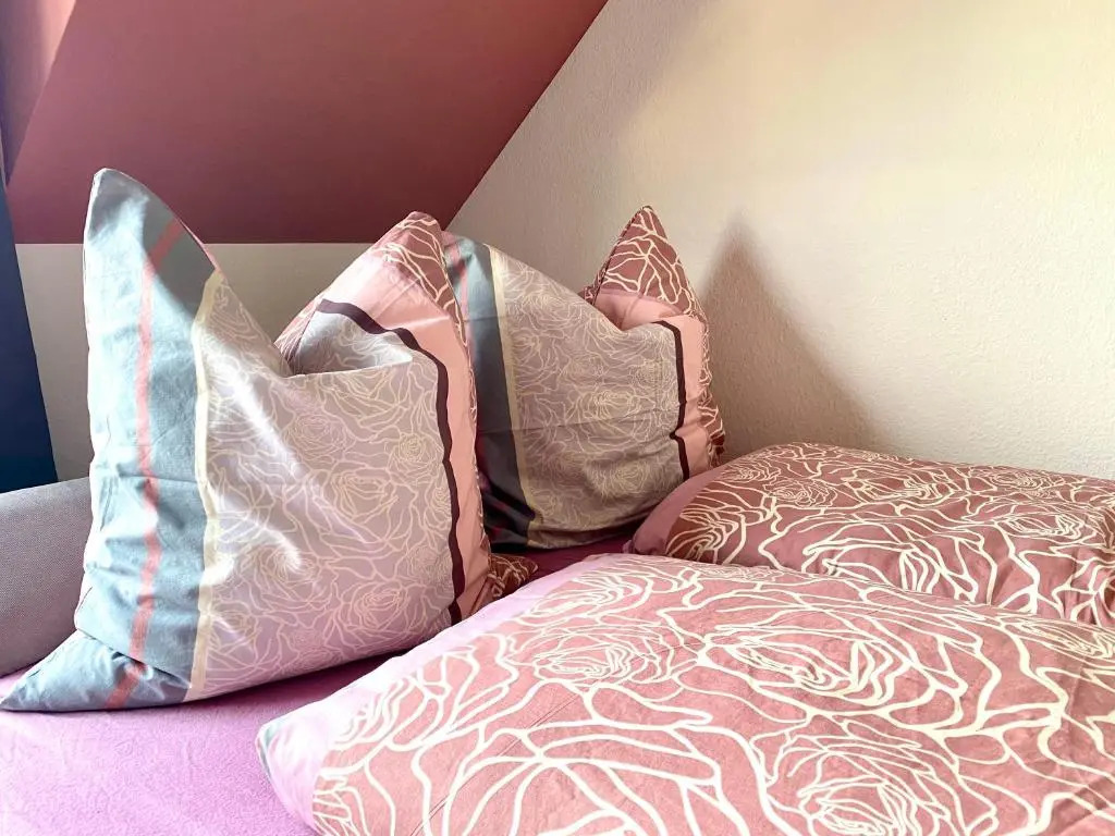 Eigenes Apartment im Herzen der Stadt mit Balkon und WLAN II